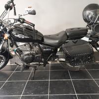 Suzuki GZ Marauder 250 - 2006