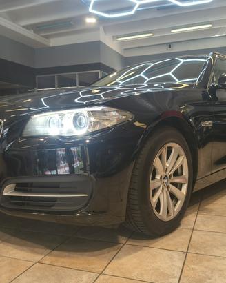 Bmw 525d Touring Business 2.0 220 CV automatica