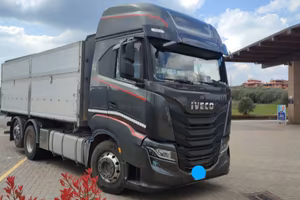Iveco  s-way 570