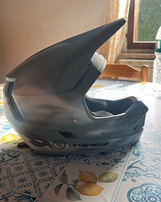 Casco mtb Bluegrass LEGIT Downhill