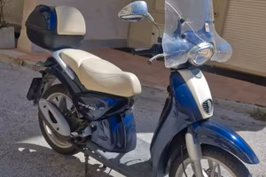 scarabeo 100 cc 4t  