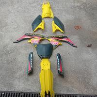 plastiche suzuki rmz