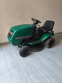 trattorino tagliaerba 