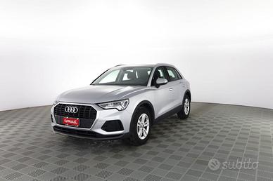 AUDI Q3 Q3 35 TDI S tronic Business