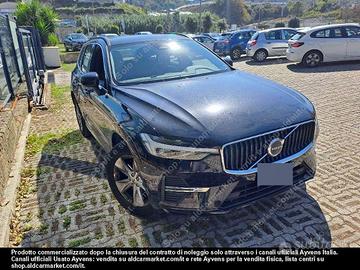Volvo XC60 II 2.0 b4 Core awd auto