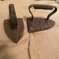 Ferro da stiro antico da collezione