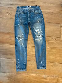 JEANS STRAPPATI