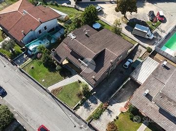 VILLA A SCHIERA A SAN BONIFACIO