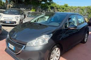 Peugeot 208 1.4 HDi 68 CV 5 porte Allure