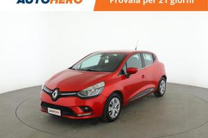RENAULT Clio FY06388