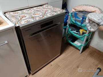 lavastoviglie Samsung dw60m6050fs 