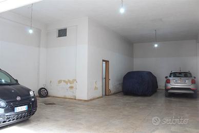 Rif.8882UF96171| magazzino mazara del vallo