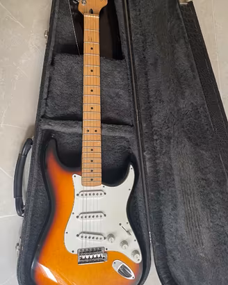Fender Stratocaster Standard "Made in Mexico" 1996