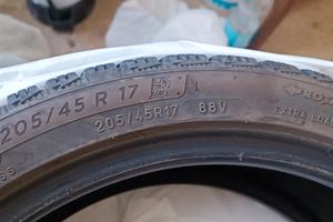 pneumatici  205/45 R 17 alpin 6 Michelin 