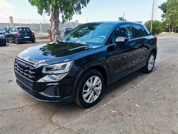Audi Q2 35 2.0 tdi Identity Black s-tronic