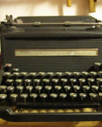 Macchina da scrivere olivetti M40