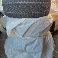 Pneumatici invernali per Mercedes GLB set da 4