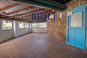 Locali commerciali a Baia Caddinas