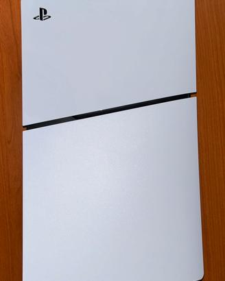 PlayStation 5 Slim con disco in Garanzia