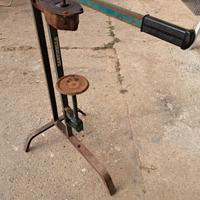 tappatrice cantinella per tappi in sughero