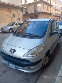  Peugeot 1007 hdi