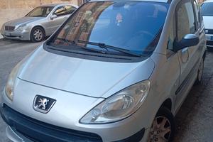  Peugeot 1007 hdi
