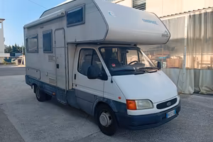 Camper mansardato 6 posti turbo diesel
