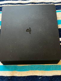 Play station 4 slim