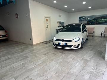 Volkswagen Golf GTD 2.0 TDI DSG 5p. BlueMotion Tec