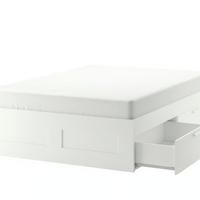 letto matrimoniale con cassettoni