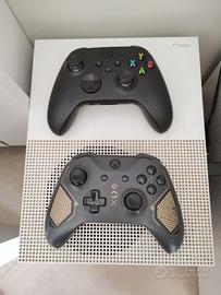 Xbox One S  1 trb + giochi