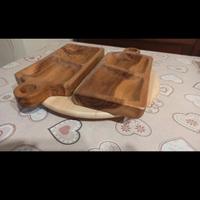 coppia di vassoi in legno 