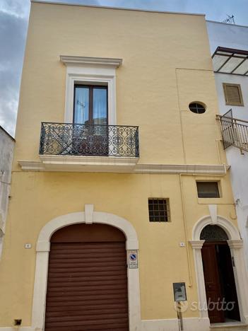 Palazzo ristrutturato nel cuore del centro storico