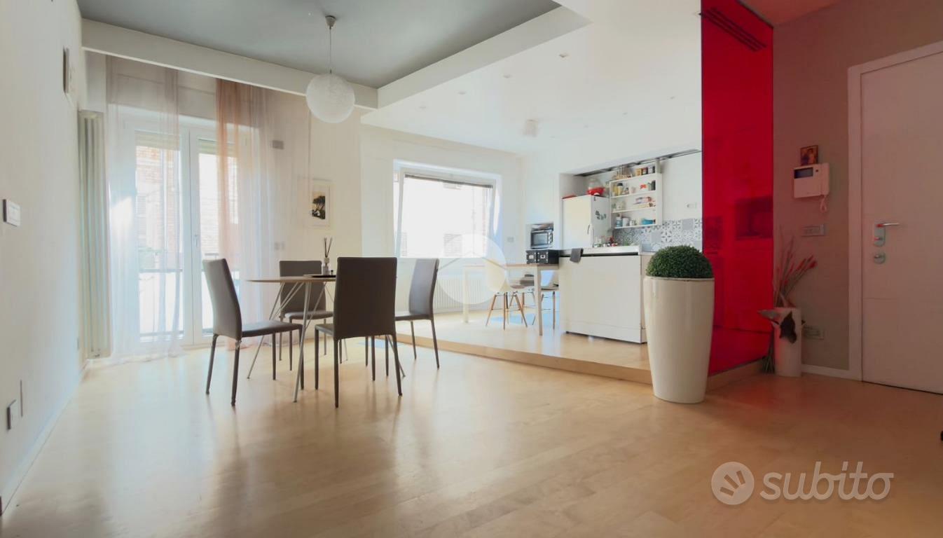 2-istabu dzīvoklis, 107 m²