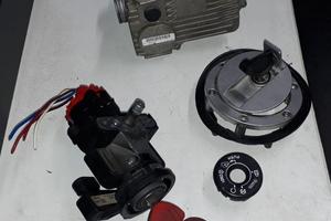 corpo farfallato CM078209 Nexus 250 06 e chiavi