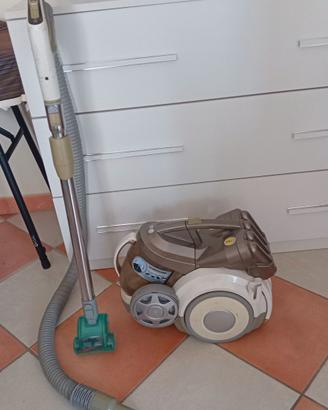 Aspirapolvere