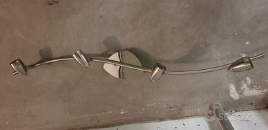 Barra 4 faretti regolabili