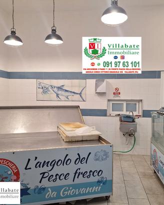 Locale Commerciale di 50 mq posizione angolare
