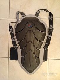 Protezione schiena moto a bretella