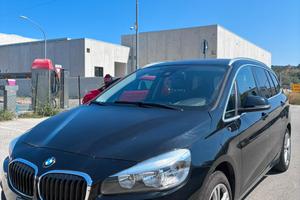 BMW 218d Active Tourer F45