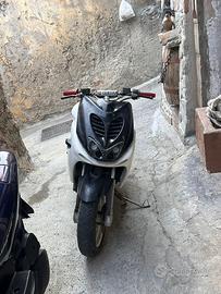 Yamaha aerox