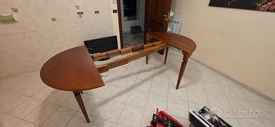 Tavolo a consolle allungabile