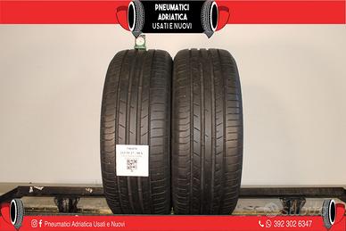 2 Gomme 215 55 R 17 Toyo al 82% SPED GRATIS