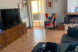 5 locali + servizi