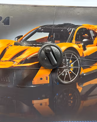 LEGO 42172 mclaren P1 technic auto corsa
