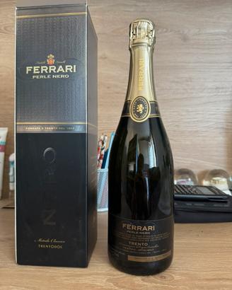 Ferrari Perlé Nero TrentoDOC Extra Brut