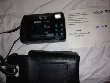 macchina fotografica Konica mt 100 a rullino