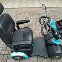 Scooter elettrico Falcon per anziani e disabili