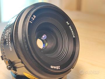 Nikon AF Nikkor 28mm f2.8