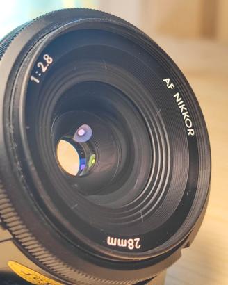 Nikon AF Nikkor 28mm f2.8